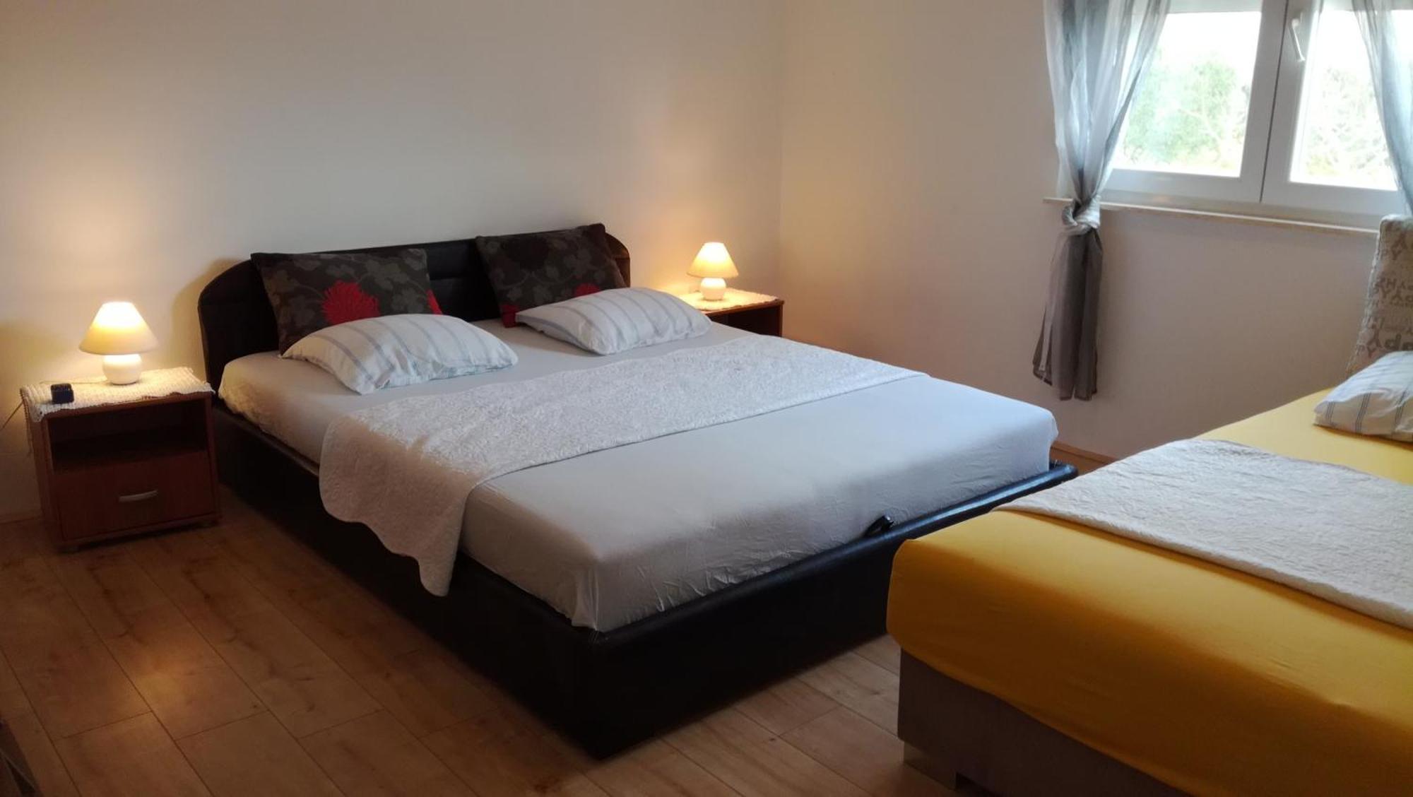 Apartments Vuk Posedarje Room photo